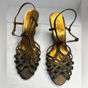 Brand New Breckelle’s Wedges